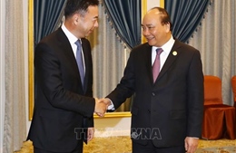 Thủ tướng Nguyễn Xuân Phúc gặp gỡ các doanh nghiệp hàng đầu Trung Quốc