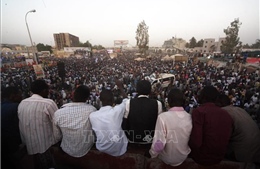 Quân đội Sudan và phe biểu tình nhất trí về kế hoạch chuyển tiếp trong 3 năm