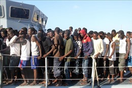 Trên 4.000 người di cư bất hợp pháp tại Libya tự nguyện hồi hương