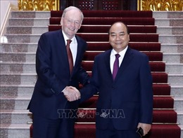 Thủ tướng Nguyễn Xuân Phúc tiếp cựu Thủ tướng Canada Jean Chretien