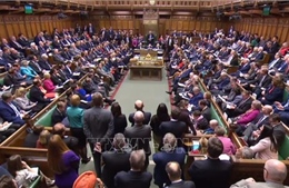 Hạ viện Anh ngăn chặn thủ tướng mới thúc đẩy Brexit không thỏa thuận