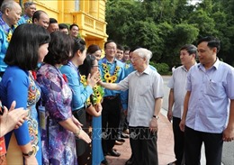 Tổng Bí thư, Chủ tịch nước Nguyễn Phú Trọng gặp mặt Đoàn đại biểu cán bộ công đoàn tiêu biểu