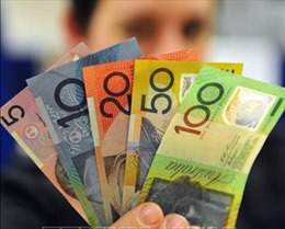 Đồng đô la Australia tiệm cận mức thấp kỷ lục