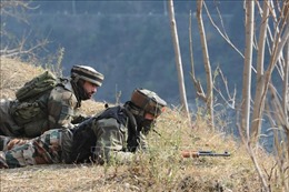 Lại đấu súng qua biên giới Ấn Độ và Pakistan