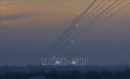 Chiến đấu cơ Israel oanh tạc các mục tiêu Hamas tại Dải Gaza