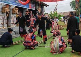 Tháng 11, tôn vinh tinh hoa văn hóa các dân tộc Việt Nam