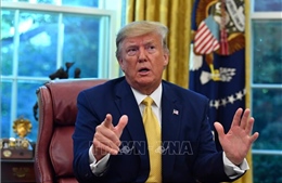 Tổng thống D.Trump đối mặt với sức ép ngày càng tăng trước các cuộc điều trần công khai