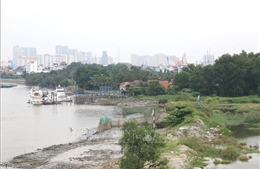&#39;Xẻ thịt&#39; bờ sông ở TP Hồ Chí Minh - Bài 2: Quản lý lỏng lẻo
