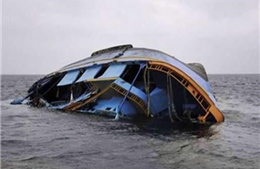 Ít nhất 10 người mất tích trong vụ lật tàu trên sông tại Ấn Độ