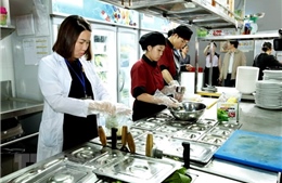 Lập 6 đoàn kiểm tra liên ngành về an toàn thực phẩm tiến hành kiểm tra tại 12 tỉnh, thành phố
