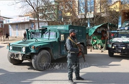 Quân đội Afghanistan chuyển sang &#39;trạng thái tấn công&#39;