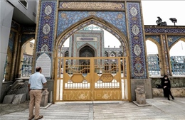 Iran cho phép nối lại hoạt động cầu nguyện tại một số đền thờ Hồi giáo lớn