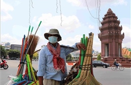 Campuchia hỗ trợ người dân nghèo trong đại dịch COVID-19