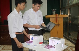 Học sinh Ninh Bình với sáng kiến &#39;Hệ thống quản lý giờ học thông minh&#39;