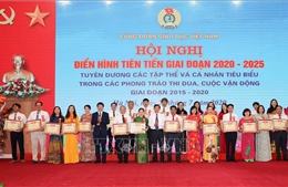Công đoàn Giáo dục Việt Nam tuyên dương 34 tập thể và 138 cá nhân tiêu biểu