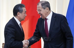 Ngoại trưởng Trung Quốc kêu gọi không từ bỏ đối thoại trong vấn đề xung đột tại Ukraine