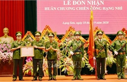 Bộ đội Biên phòng Lạng Sơn đón nhận Huân chương Chiến công hạng Nhì