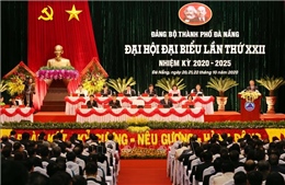 Đồng chí Trương Hòa Bình dự, chỉ đạo Đại hội Đảng bộ thành phố Đà Nẵng lần thứ XXII