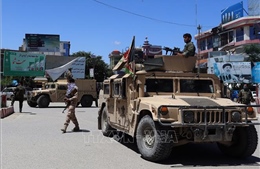 Quân đội Afghanistan không kích các mục tiêu Taliban