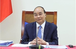 Thủ tướng Nguyễn Xuân Phúc hội đàm trực tuyến với Thủ tướng Campuchia Hun Sen