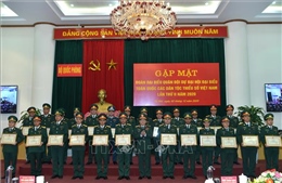 Gặp mặt đoàn đại biểu Quân đội dự Đại hội đại biểu toàn quốc các dân tộc thiểu số Việt Nam