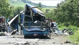 Ít nhất 16 người thiệt mạng trong vụ tai nạn do xe buýt bị hỏng phanh