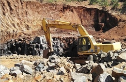 Doanh nghiệp khai thác đá bị phạt 120 triệu đồng do hết hạn giấy phép