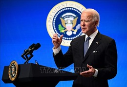 Tổng thống Joe Biden yêu cầu hủy tranh luận về chính sách tị nạn của người tiền nhiệm