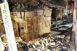 Động đất mạnh tại Nhật Bản làm ít nhất 80 người bị thương