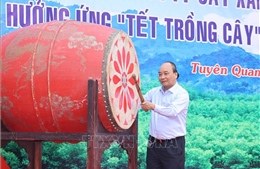 Thủ tướng dự Lễ phát động Tết trồng cây Xuân Tân Sửu tại Tuyên Quang