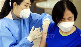 Hàn Quốc sử dụng ống tiêm cải tiến để tiết kiệm vaccine ngừa COVID-19