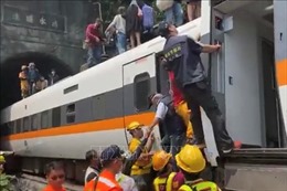 Vụ tai nạn tàu hỏa tại Đài Loan, Trung Quốc: Bắt đầu tháo dỡ các toa tàu