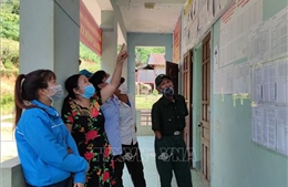 Nghệ An: Cử tri dân tộc Đan Lai đón chờ Ngày Bầu cử sớm