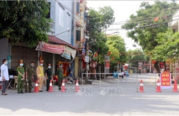 Các tỉnh Hà Nam, Ninh Bình, Khánh Hòa cho học sinh tạm dừng đến trường