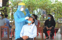 Tiếp tục thực hiện nhiều biện pháp phòng dịch phù hợp với thực tiễn