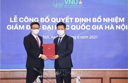 Trao quyết định bổ nhiệm Giám đốc Đại học Quốc gia Hà Nội