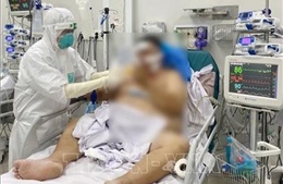 Hai bệnh nhân mắc COVID-19 nặng ở TP Hồ Chí Minh đã hồi phục