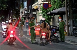 Hà Nội: Tăng cường kiểm tra người tham gia giao thông vào buổi tối