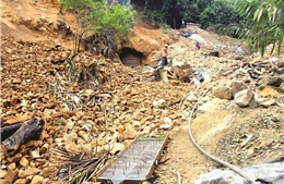 Cần sớm có giải pháp để đóng cửa mỏ vàng Bồng Miêu (Quảng Nam)