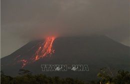 Indonesia: Núi lửa Merapi phun tro bụi bay xa tới 3,5 km