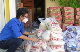 Khẩn trương hỗ trợ người lao động gặp khó do dịch COVID-19 ở Khánh Hòa