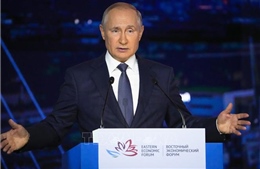 Tổng thống Nga Vladimir Putin tự cách ly