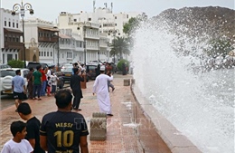 Bão Shaheen gây thiệt hại ở Oman và Iran