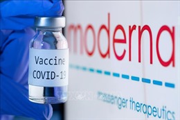 Moderna đề nghị Canada phê duyệt liều tiêm thứ ba vaccine phòng COVID-19