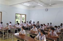 Khánh Hòa: Hỗ trợ 50% học phí cho học sinh bị ảnh hưởng dịch COVID-19