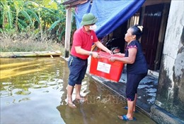 Hỗ trợ kịp thời cho các hộ dân Quảng Bình bị thiệt hại do mưa lũ