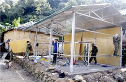 Bộ đội Lai Châu hỗ trợ, làm nhà giúp người dân nghèo ở biên giới