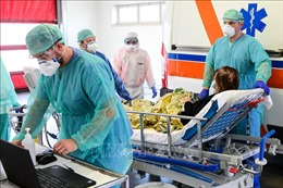 Số ca mắc COVID-19 và nhập viện tăng mạnh tại Italy