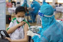 Từ 10/12, TP Hồ Chí Minh triển khai tiêm mũi 3 vaccine phòng COVID-19