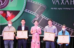 Thông tấn xã Việt Nam đoạt giải cao Cuộc thi ảnh &#39;Phụ nữ với gia đình và xã hội&#39;
